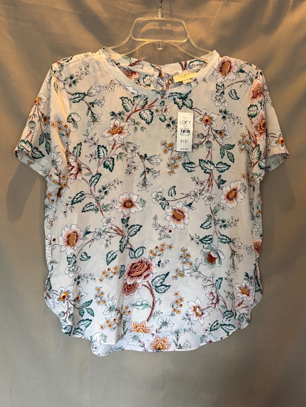 LOFT Petite Short Sleeve Round Collar Blouse, Light Gray floral Size MP (NWT)